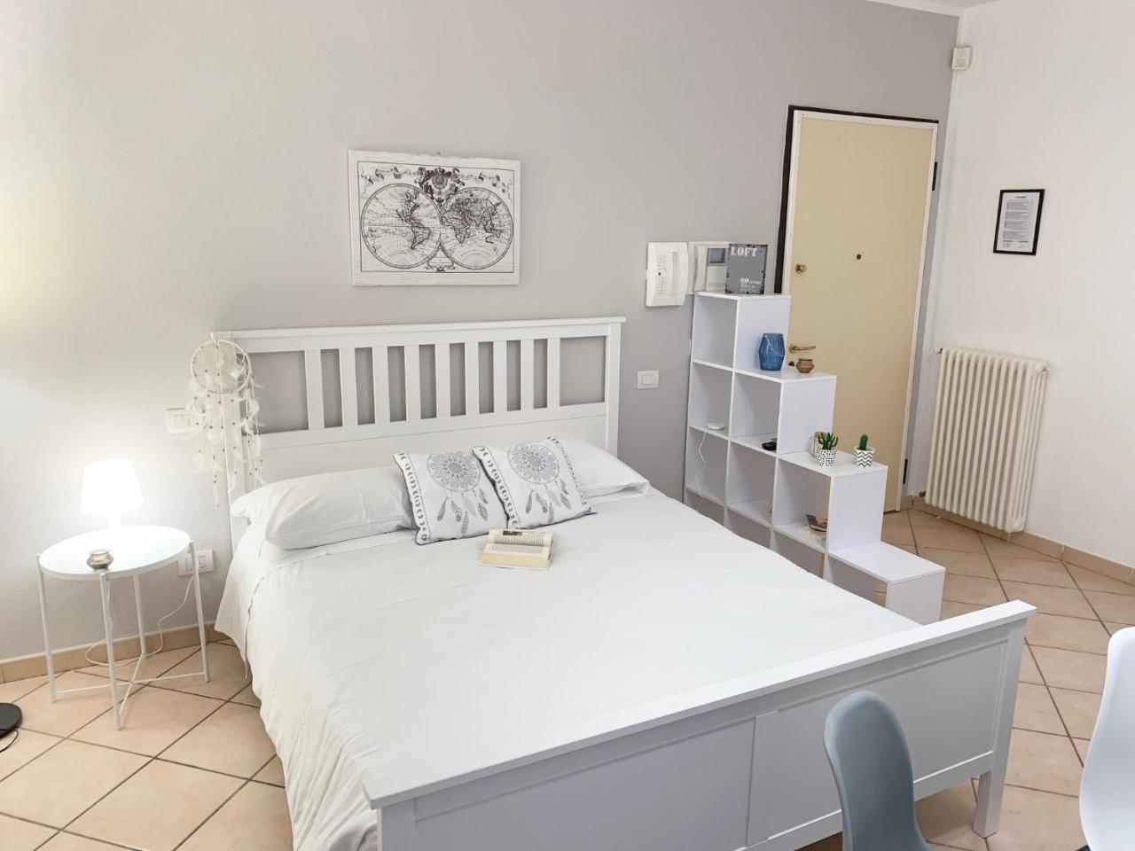 Berlino 17 Apartment Olbia Bagian luar foto